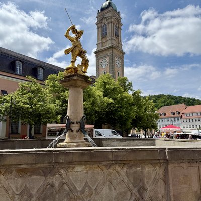 Georgsbrunnen, Georgenkirche, Marktplatz (Eisenach)